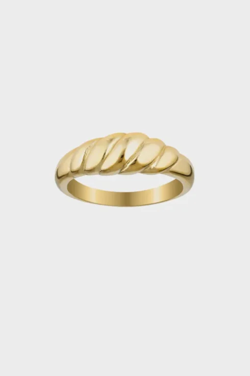 Baby Croissant Ring