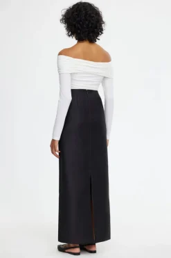 Balderstone Skirt Black