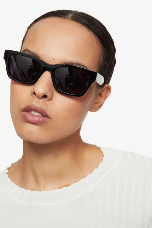 Daria Sunglasses Black
