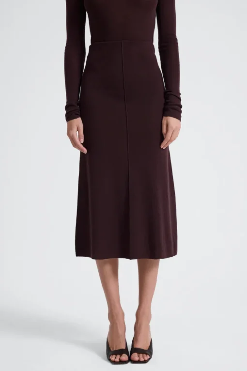 Omega Skirt Binks