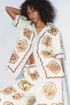 Relic Shirt Cream