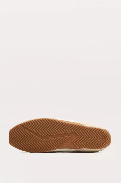 Suede Retro Runner Ultra Slim Macadamia