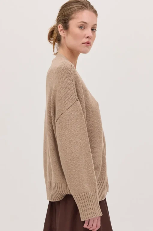 The Cardigan Sable